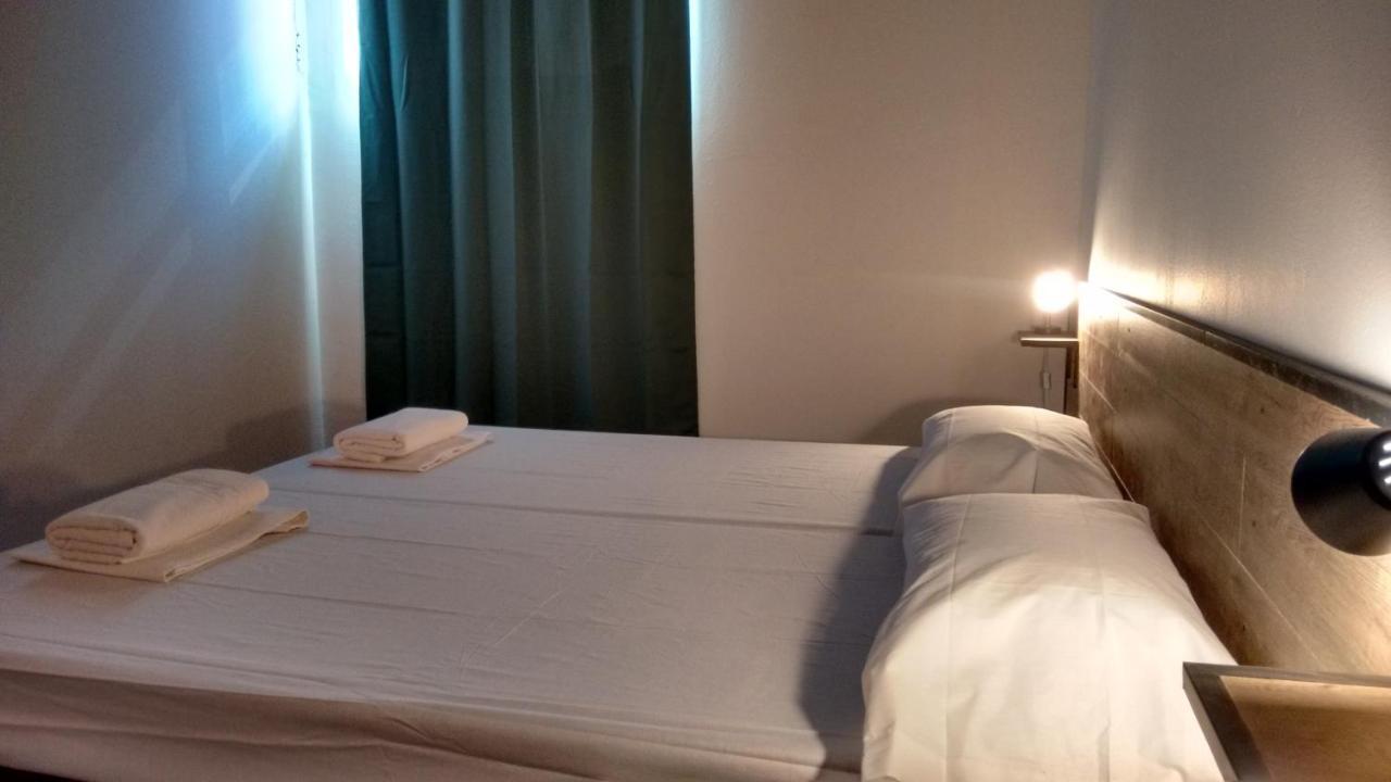 The Market Hostel Аликанте Екстериор снимка